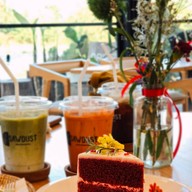 เมนูของร้าน Sawdust Café