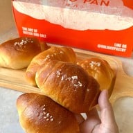HOLIDAY PASTRY (ฮอลิเดย์ พาสทรี) Flagship Store
