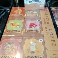 เมนู ทูเก็ตเตอร์ คอฟแอนด์บาร์ Together Coff&bar Utthayan Road