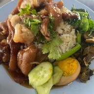 ก๋วยเตี๋ยวเรือโซล่าร์