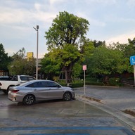 หน้าร้าน ตะบันครก ปตท พุทธสาคร