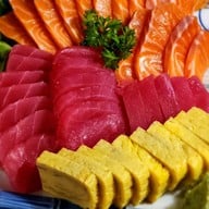 Tengoku De Cuisine ท่าศาลา หน้าโรงแรมดาราเทวี