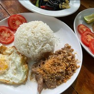 เมนูของร้าน Le Green Cafe & Bistro ปราจีนบุรี