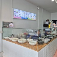 ขนมแม่ อ่างศิลา