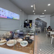 ขนมแม่ อ่างศิลา