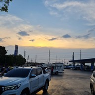 หน้าร้าน ตะบันครก ปตท พุทธสาคร