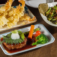 Fukumimi Yakitori