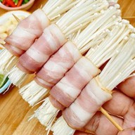 หม่าล่า อั๊ยหยา สาขามหาวิทยาลัยเชียงใหม่