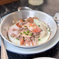 โจ๊ก ไข่กระทะ Begin again eatery