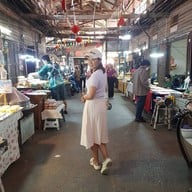 ตลาดบ้านใหม่ 100 ปี