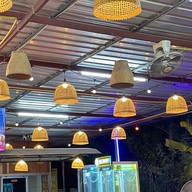 ลาบยโส ขมแป๋ตาย by ทรายมูล ฝั่งตรงข้ามโรงอาหารรามา