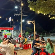 เปี๊ยกสุกี้ สาขาถนนพระลือ