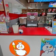 บรรยากาศ Mixue Big C Samut Prakan