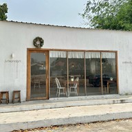 Jutsonrayn Cafe ถนนอักษะ ทวีวัฒนา