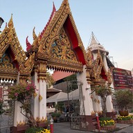 บรรยากาศ วัดจักรวรรดิราชวาสวรมหาวิหาร