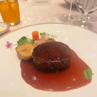 โรงแรมสยามเคมปินสกี้