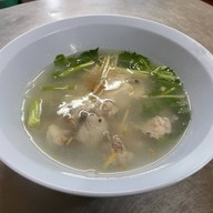 ต้มยำ /ตามสั่ง ทุกอย่าง 40 ปากซอยท่าดินแดง 10