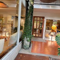 MiVana Coffee สาทร