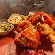 Cascade Restaurant ดุสิตธานี พัทยา