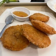 เมนูของร้าน The Foodie by kannicha หมู่บ้านซีเมนต์ไทย