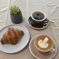 Miche Boulangerie & Coffee Bar สาขาใหญ่