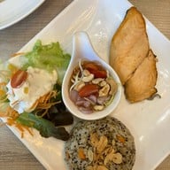 เมนูของร้าน Salad Factory โรบินสันศรีสมาน