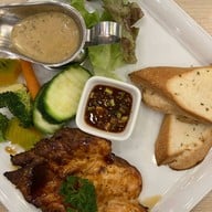 เมนูของร้าน Salad Factory โรบินสันศรีสมาน