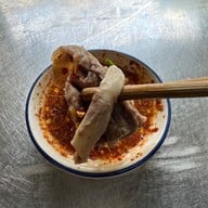 เมนูของร้าน ต้มเนื้อ /เครื่องในวัว (หม่อง ราชบพิธ)
