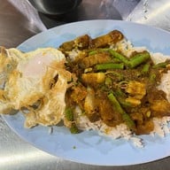 เมนูของร้าน ราดหน้าหม้อดิน สงขลา
