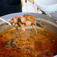 ข้าวแกงป้าน้อย