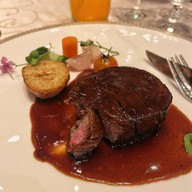 โรงแรมสยามเคมปินสกี้