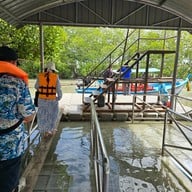 วัดเขาแดง