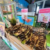 เพลินทะเลห่อหมกทะเลย่าง ปั๊มคาลเท็กซ์ประชานุกูล