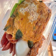 เพลินทะเลห่อหมกทะเลย่าง ปั๊มคาลเท็กซ์ประชานุกูล