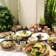 ห้องอาหาร คุข้าว โรงแรม Raya Heritage