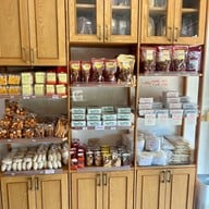 เต้าซ้อแม่บุญธรรม สามกอง