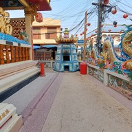 บรรยากาศ ศาลเจ้าพ่อหลักเมืองยโสธร