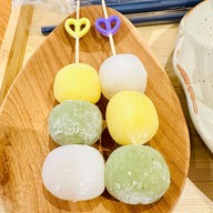 Bluehouse cafe Sriracha