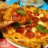 เมนูของร้าน Pizza Massilia ร่วมฤดี