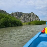 วัดเขาแดง