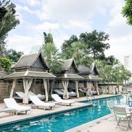 The Peninsula Bangkok ถนน เจริญนคร