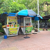 หน้าร้าน ผลไม้สด สดสะอาด วันต่อวัน