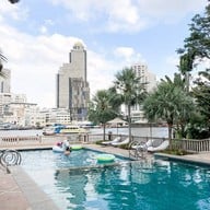 The Peninsula Bangkok ถนน เจริญนคร