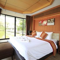 ชวาลันรีสอร์ท