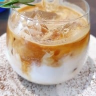 CHOM Cafe & Restaurant