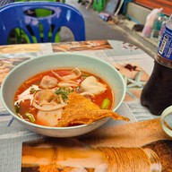 เมนูของร้าน กี๋ก๋วยเตี๋ยวปลา