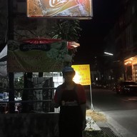 ครูมานิตย์ อาหารตาสั่ง
