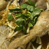 เตี๋ยวก๋ายตุ๋น อินทราวิว