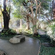 CHOM Cafe & Restaurant