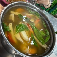 ฉอเล้ง หมี่กระเฉดตลาดพลู ตลาดพลู